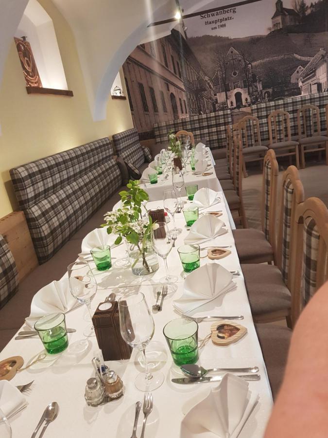 Hotel-Gasthof-Fleischerei - Zur Alten Post Schwanberg Bagian luar foto